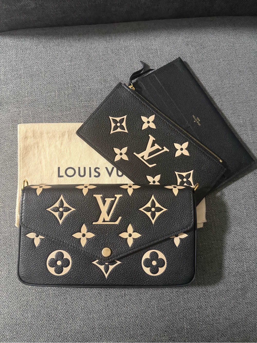 Louis Vuitton pochette Felicie monogram bicolor bag Clutch